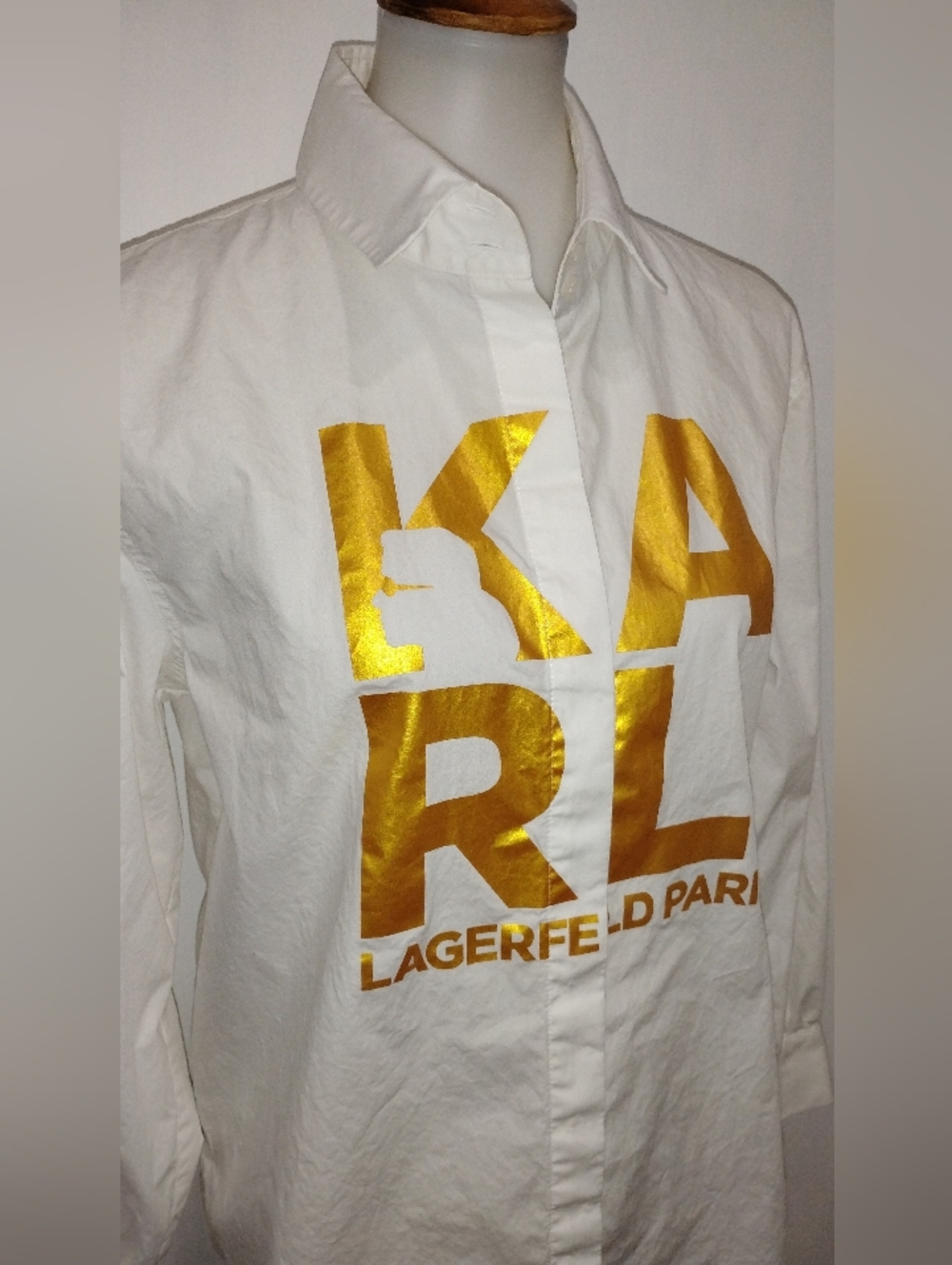 KARL LAGERFELD PARIS Gold Foil Logo Button-Up Shirt – Statement Piece